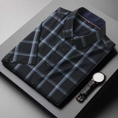 Men's Short-Sleeve Plaid Shirt - Stylish and Comfortable Casual Wear